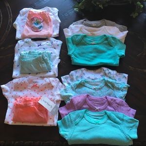 SOLD*Carter’s - Baby - 0-3 - 21 Item Lot